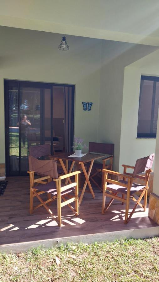Ferienwohnung Casa De Huespedes Mariposa En Manantial Countryclub Hohenau Exterior foto